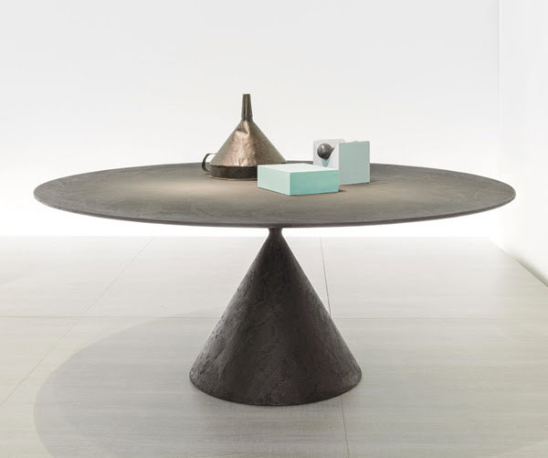 Clay, tavolo ‘di confine’