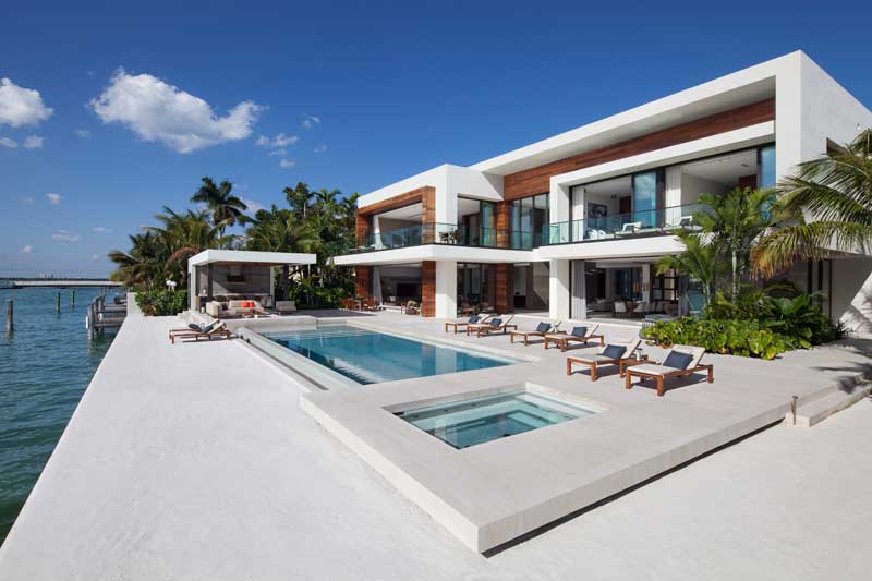Henge arreda Casa Clara a Miami