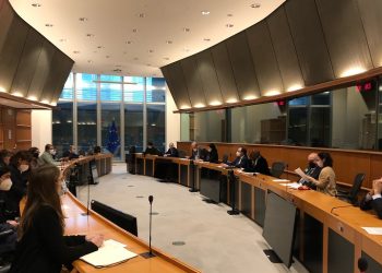 Ceramica, a Bruxelles vertice Italia-Spagna