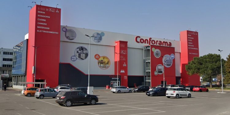 Conforama, 3 manager comprano l’azienda