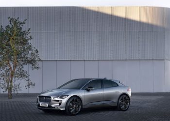 Per Jaguar solo auto elettriche già dal 2025