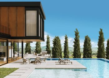 Janus et Cie arreda l’outdoor con Fiore
