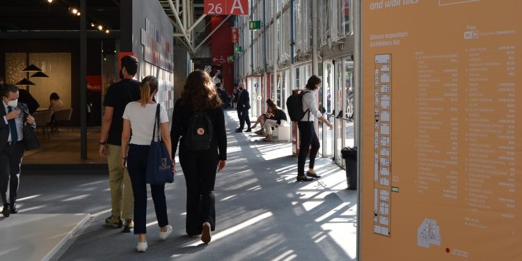 Tra digitalizzazione e iperdecorativismo, a Bologna sbarcano le nuove tendenze