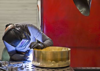 A Somec il 60% di Lamp Arredo per 1,7 milioni di euro