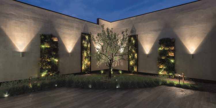 L&L Luce&Light si regala una nuova sede per i suoi primi 15 anni