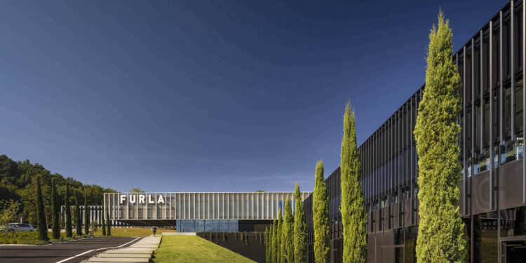 Con Furla Home il lifestyle italiano viaggia nel mondo