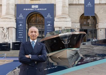 Debole Ferretti nel primo giorno di quotazione a Milano (-0,67%)