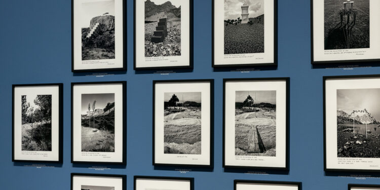 Ettore Sottsass ‘fotografo’ alla Triennale Milano con gli scatti tra 1972 e 1978