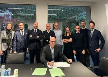 Onequity scommette sulle fragranze per ambiente