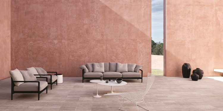 Knoll presenta un’inedita collezione outdoor disegnata da Piero Lissoni