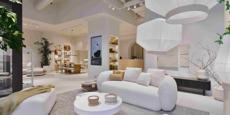 Kave Home sbarca a Milano a due passi dalla Galleria