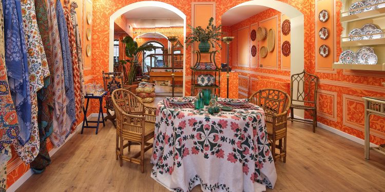 Cabana festeggia 10 anni con il primo store fisico a Milano