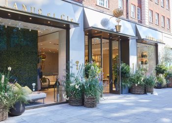Janus et Cie inaugura un flagship store in Fulham Road a Londra