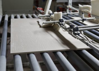 Settore ceramico, export in ripresa. Occorrono però più tutela e competitività