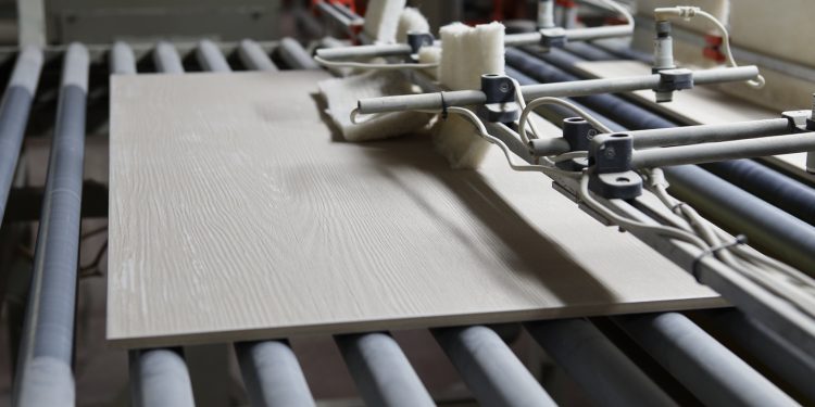 Settore ceramico, export in ripresa. Occorrono però più tutela e competitività