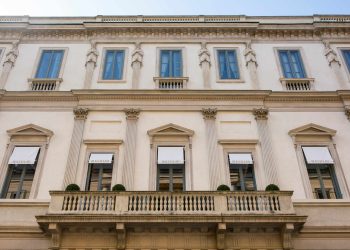 Buccelati fa tris in Montenapoleone e punta sull’argenteria di design