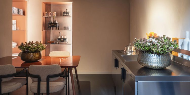Abimis apre a Milano il suo primo monobrand