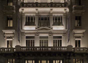 A Milano Molteni&C sbarca al numero 9 di via Manzoni