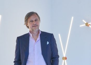 Cassina debutta nelle cabine armadio e studia nuovi segmenti casa