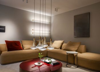 Dexelance spinge sulla Cina con una sede a Shanghai