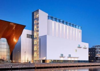 Il museo più bello del 2025 è un ex silo: il Kunstsilo vince il Prix Versailles
