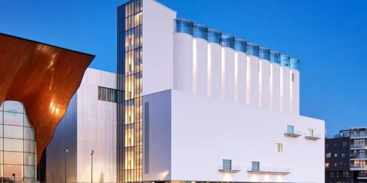Il museo più bello del 2025 è un ex silo: il Kunstsilo vince il Prix Versailles