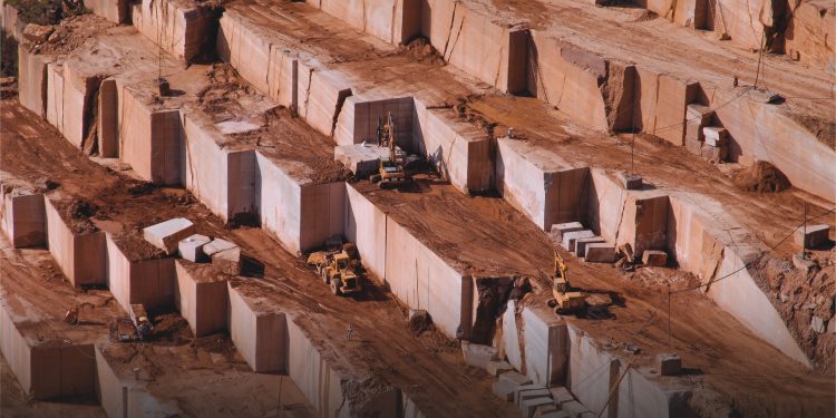 La vicentina Margraf ha acquisito il 100% delle cave Santafiora