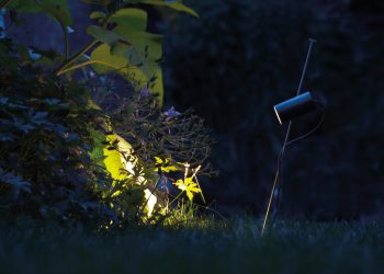 La nuova luce dell’outdoor: invisibile, sostenibile e sempre più materica