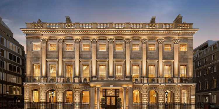 Nel cuore di Mayfair sbarca RH London